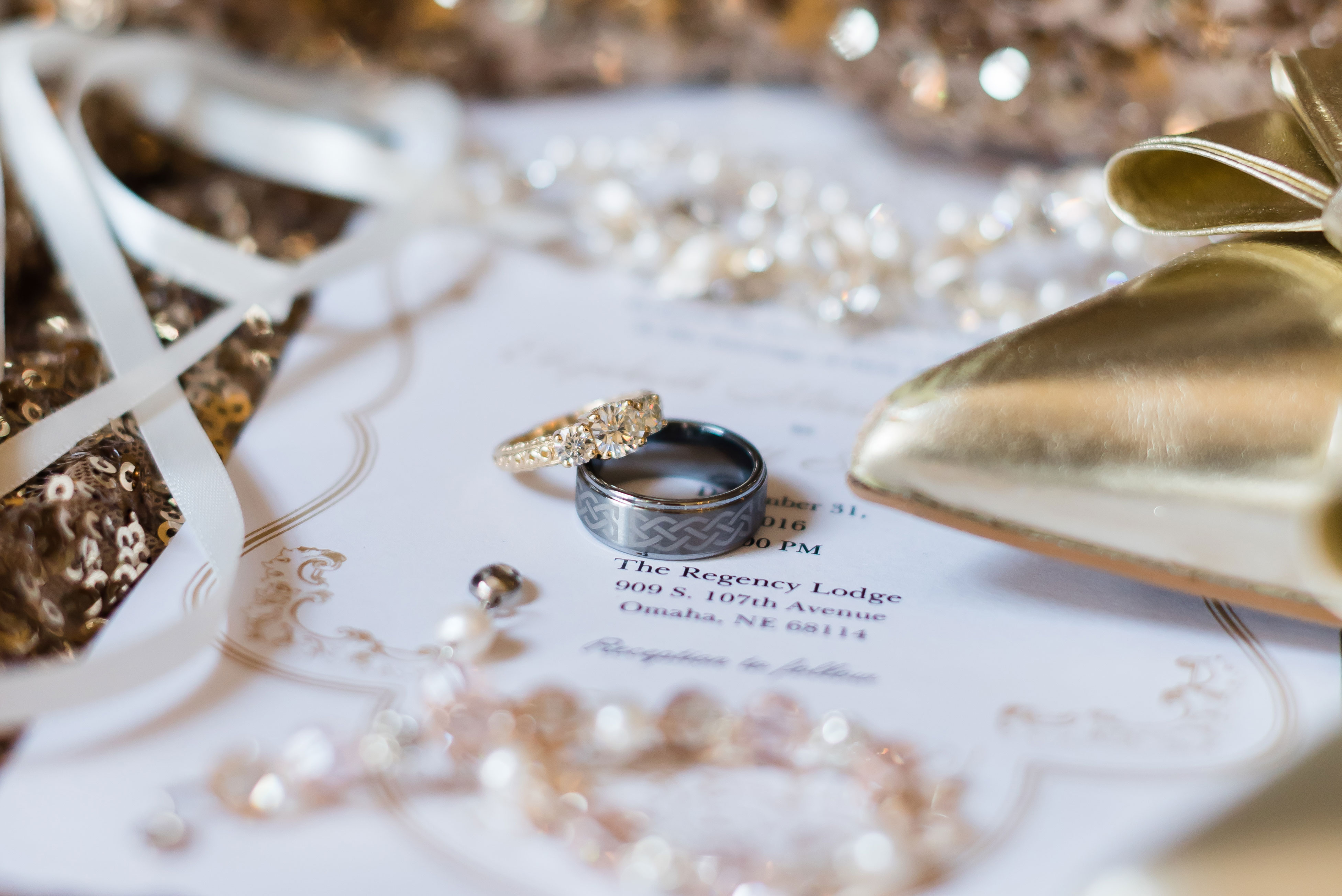 Gold Glamorous New Years Eve Wedding | Maddie Peschong Photography