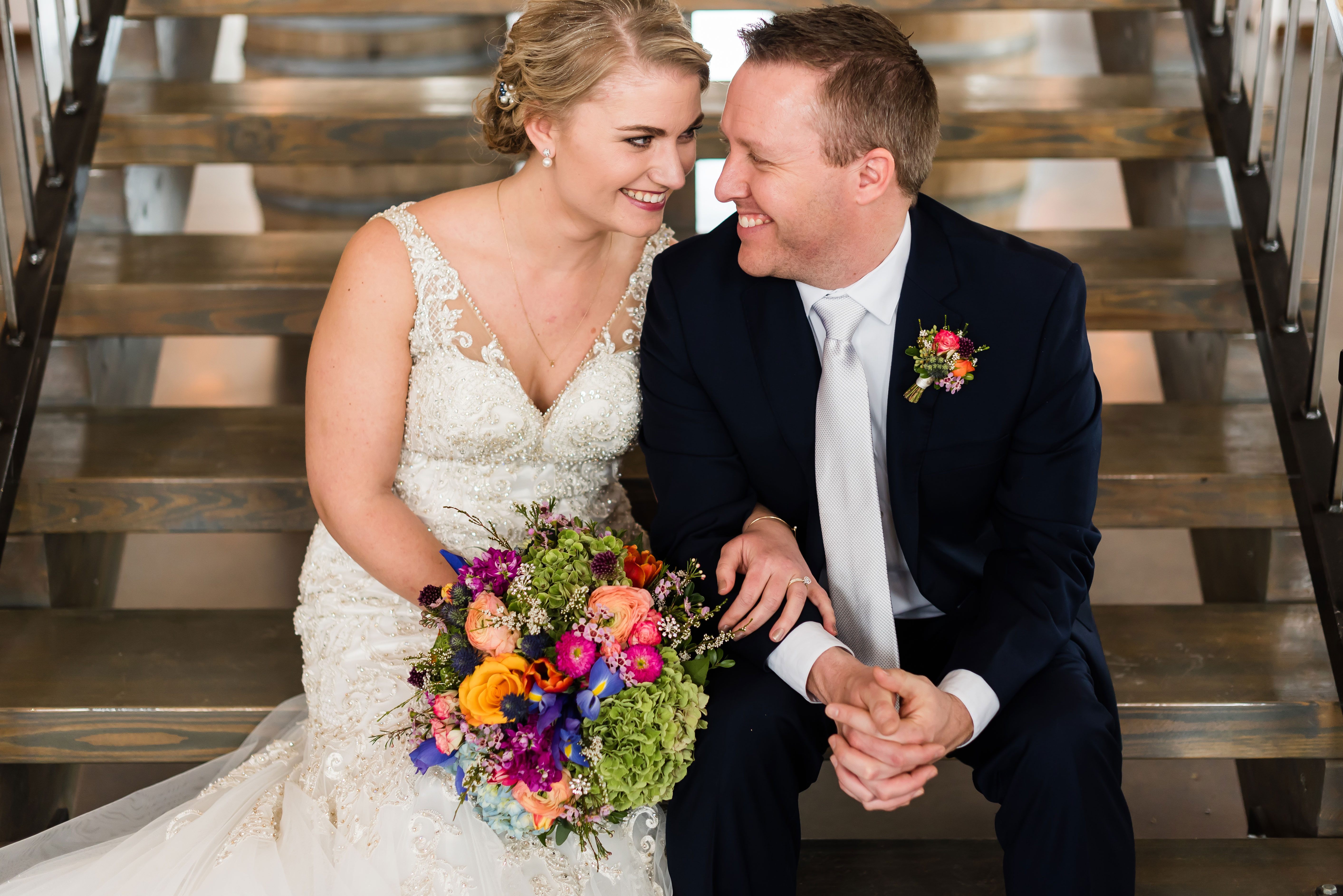 Bright Early Spring Wedding at Blue Haven Barn | Maddie Peschong Photography
